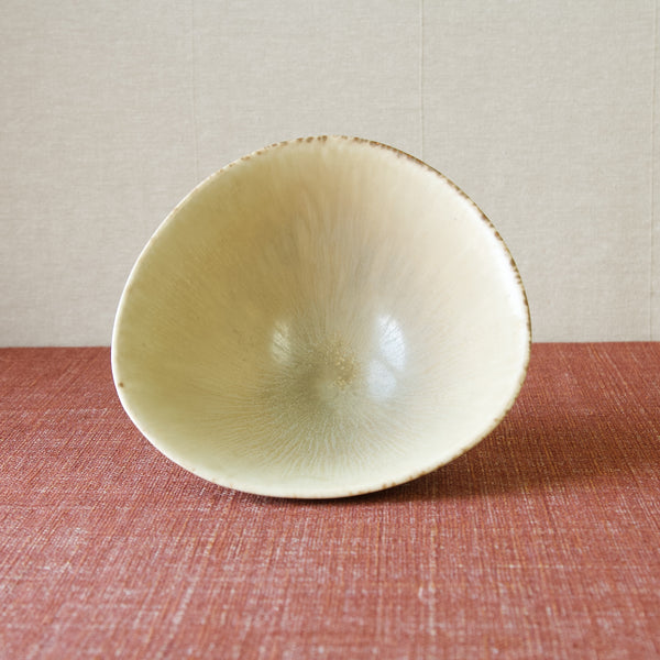 Mid-century modern SAF bowl by Carl-Harry Stålhane, Rörstrand, Sweden, showcasing haresfur glaze.