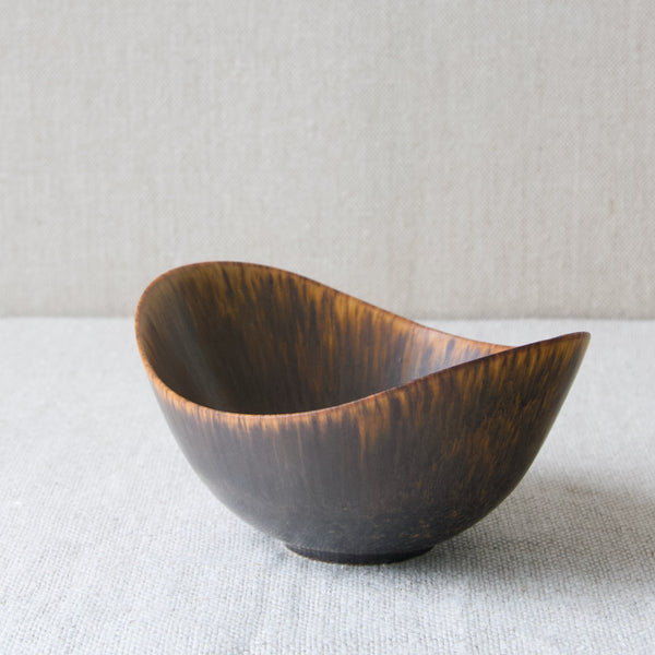 Mid Century elegant "ARO" bowl designed by Gunnar Nylund, Rörstrand, 1950's