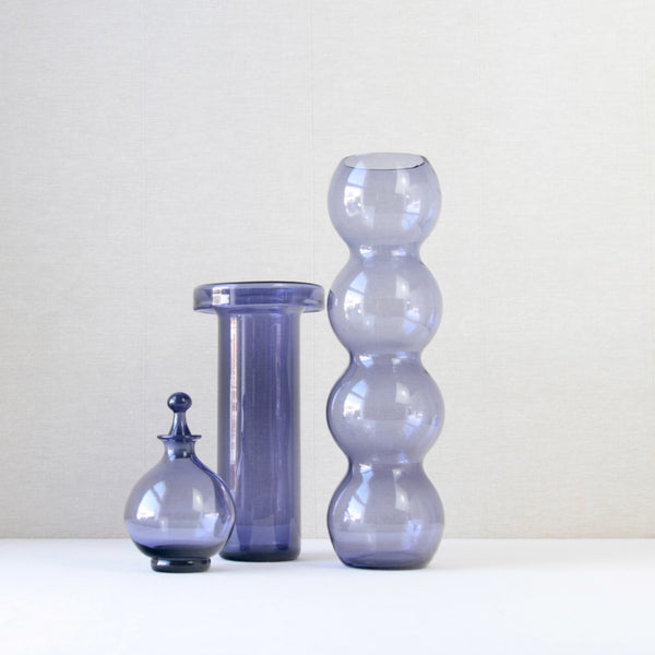 Riihimaki pale lilac purple glass designs by Tamara Aladin & Nanny Still, 1960's