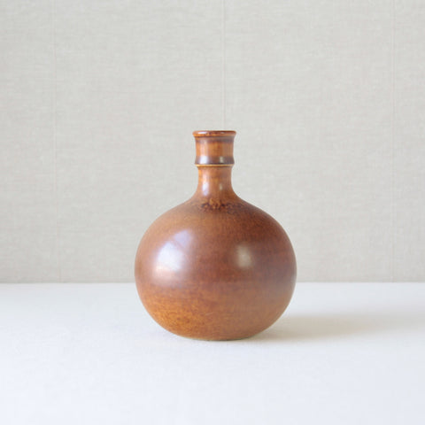 Stig Lindberg Drejargods Round Stoneware Handmade Vase Mid-Century Swedish Pottery 1960s Scandinavian Studio Pottery Design