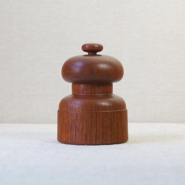 A "Mushroom" combination salt shaker pepper mill designed by Jens Quistgaard. JHQ's mid-century pepper mills designed between the late 1950's and early 1960's are amongst some of the most collectible 20th century Scandinavian designs in wood. 