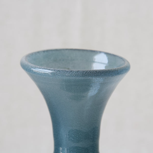 Detail of flared rim on Erik Hoglund 'Carborundum' glass vase 