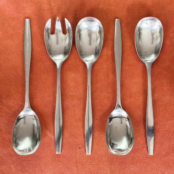 Rare Dansk Variations V 80-piece cutlery set by Jens Quistgaard, a complete service for 8 with Scandinavian and Nordic influence.