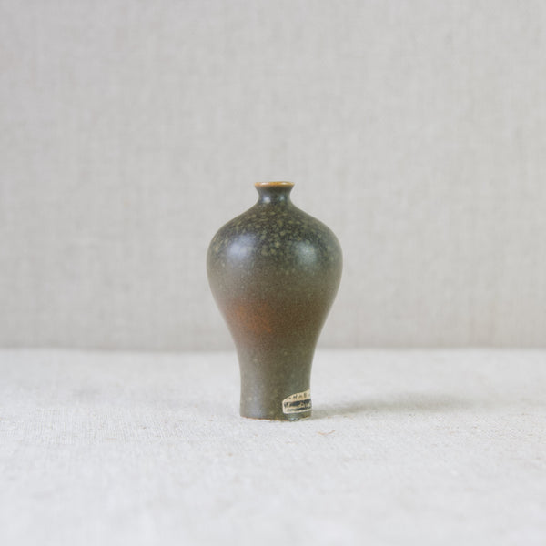 Modernist Finnish studio ceramics from Annikki Hovisaari an Arabia Finland miniature brown green vase inspired by ancient chinese ceramics