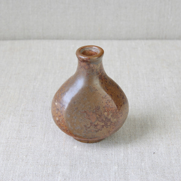 Mid-century modern ceramic by Bode Willumsen. This 1937 stoneware bottle vase in brown glaze epitomizes Danish studio pottery elegance.