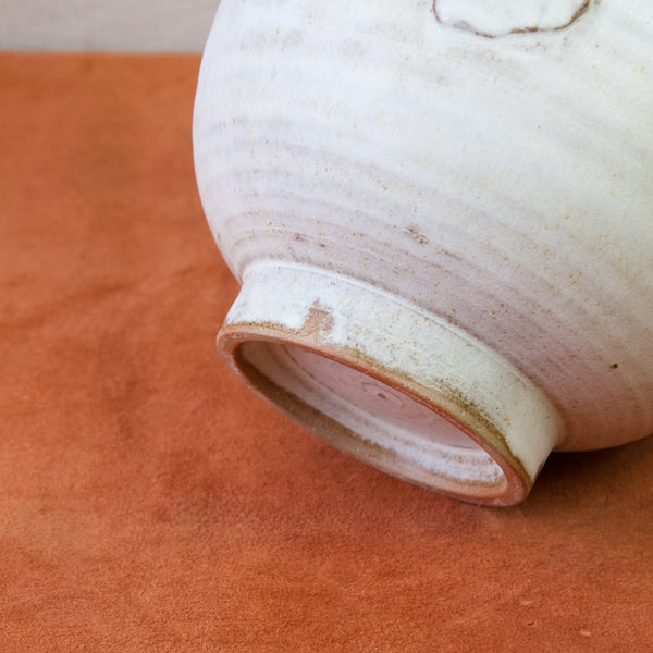 Handcrafted stoneware tureen by emmanuel cooper from the 1960s.