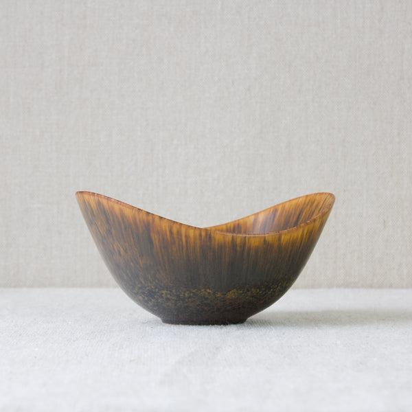 1950's ARO brown ochre glaze bowl designed by Gunnar Nylund, Rörstrand, Sweden