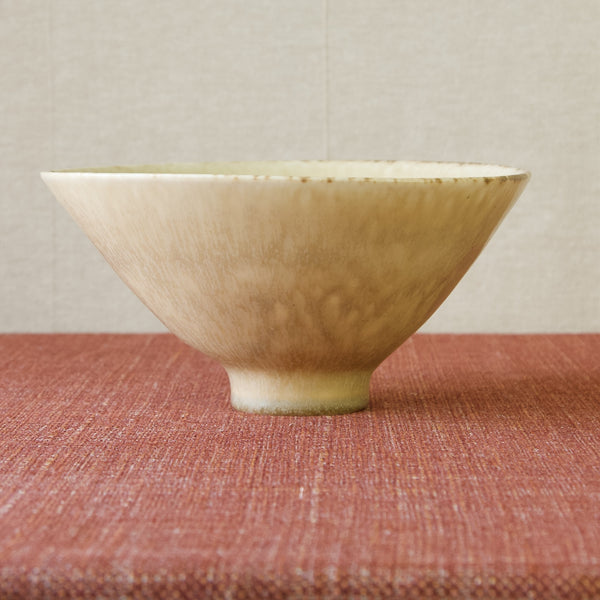 Collectible mid-century SHX bowl, designed by Carl-Harry Stålhane, Rörstrand, a collectible Scandinavian design for sale in London.