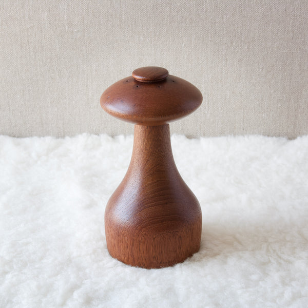 Top view of a Mushroom pepper mill carved from solid teak by skilled craftspeople in Denmark in the late-1950s early-1960s. Design by Jens Quistgaard.