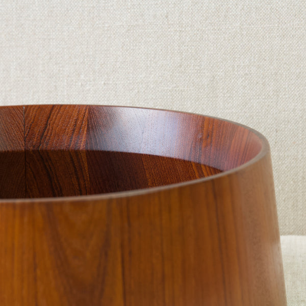 detail of teak wood grain on a Jens Quistgaard staved teak mid-century modern wooden bowl, handmade in Denmark