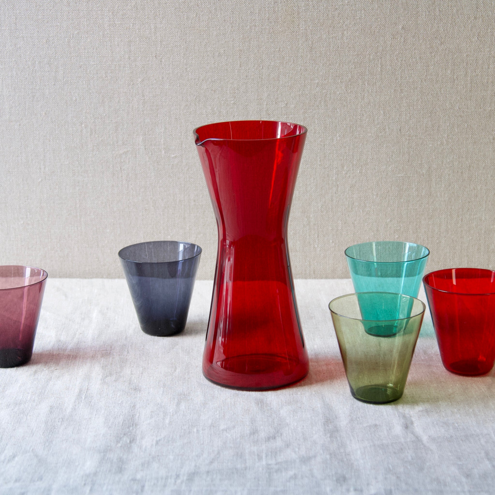 Kaj Franck 1610 Cocktail Pitcher – Art & Utility